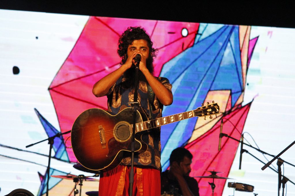 Vasu Dixit on stage